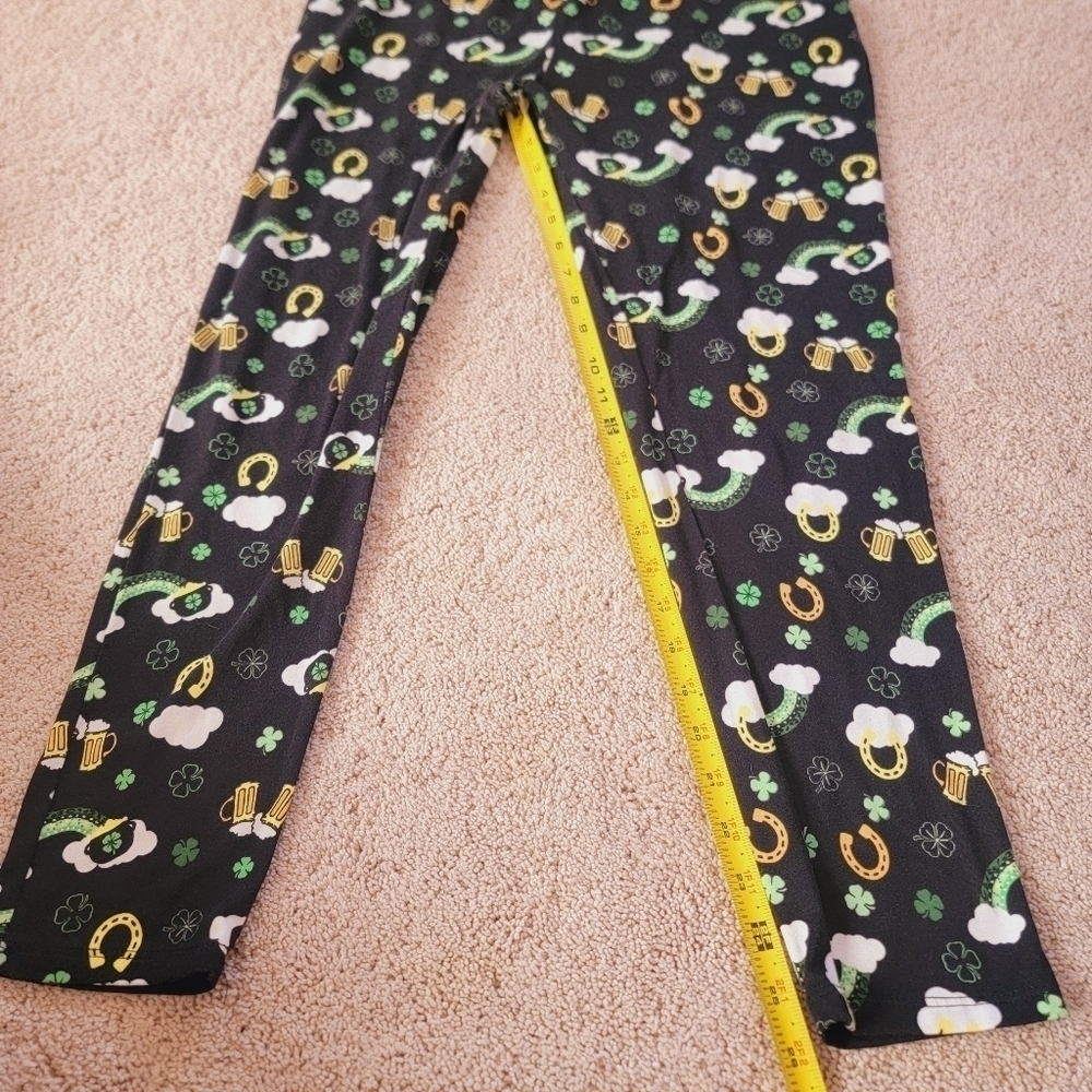 2/$20 Feeling Festive St. Paddy's Day Leggings L - Picture 8 of 10